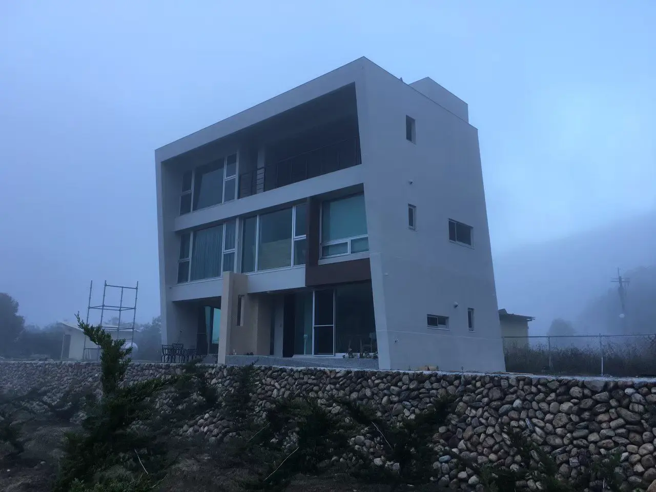 包棟